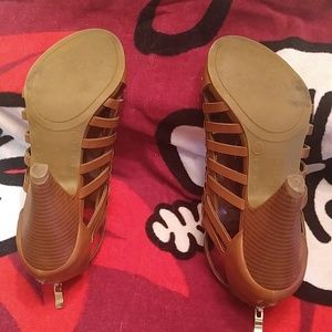 Hot Tomato women shoes size 8 1/2